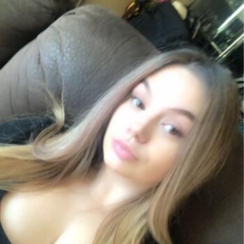 Babysitter in Mississauga: Eva