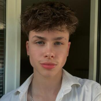 Babysitter in Angers: Matis