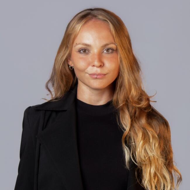 Babysitter in Osasco: Letícia