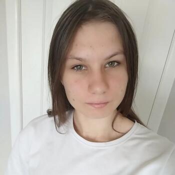 Babysitter in Auckland: Valeriya