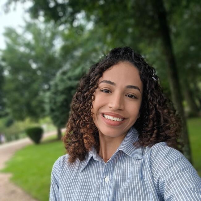 Babysitter in Parobé: Franciele