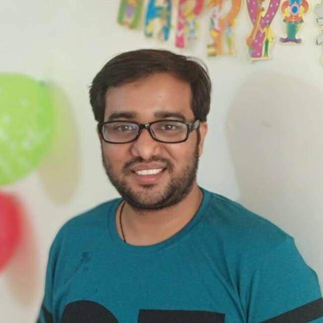 Trabajo para niñera en Hyderabad: Gorav