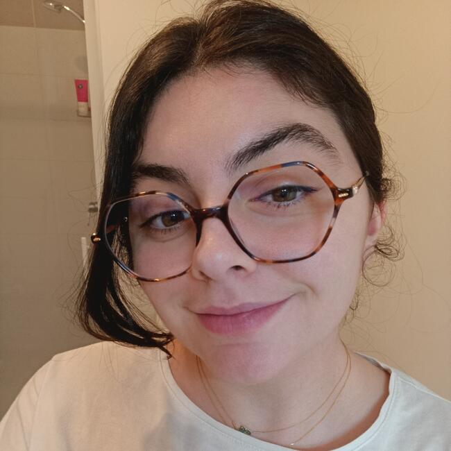 Babysitter in Clermont-Ferrand: Héloïse