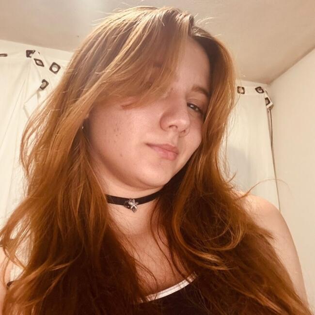 Babysitter in Brasília: Thayna