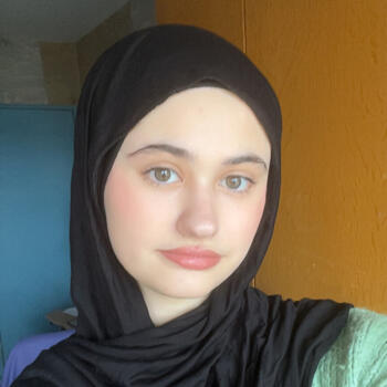 Babysitter in Chevilly-Larue: Majandra