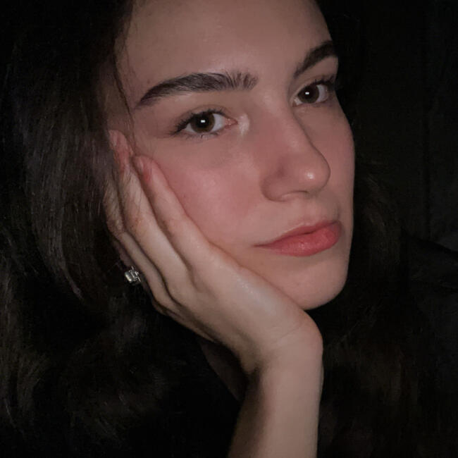 Babysitter in Alenquer: Letícia