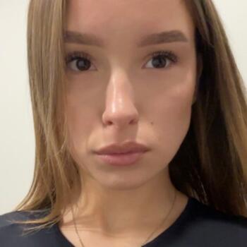 Babysitter in Estepona: Austeja