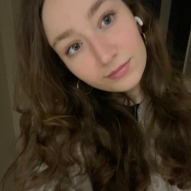 Babysitter in Mougins: Yassina