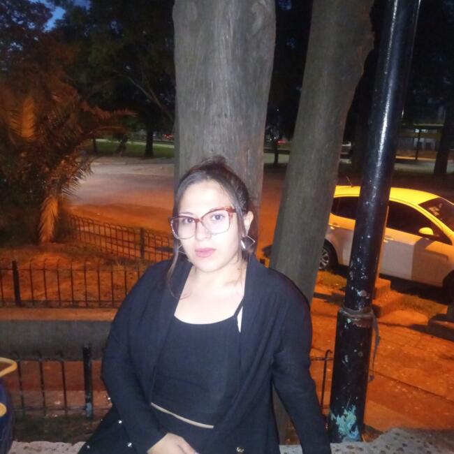 Niñera en Caseros (Buenos Aires): Antonella