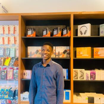 Babysitter in Kampala: Achilles