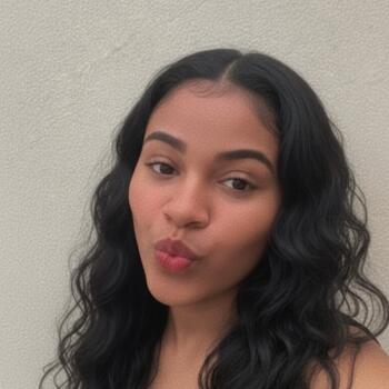 Babysitter in Lauro de Freitas: Ingrid Roseli jesus de Santana