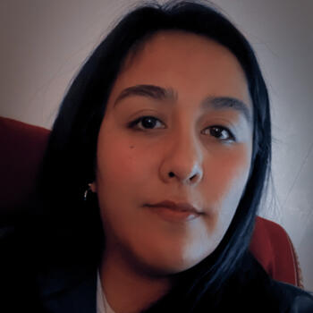 Niñera Puerto Montt: Camila Nataly Paredes Oyarzo