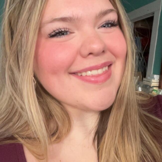 Babysitter in Huntington (Indiana): Emily