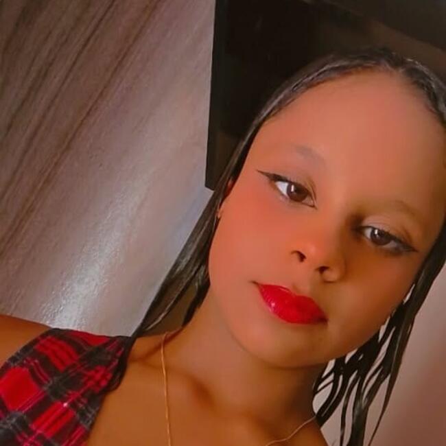 Babysitter in Jaguaquara: Winne