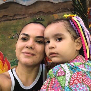 Emprego de babá em Fortaleza: emprego de babá Geovana