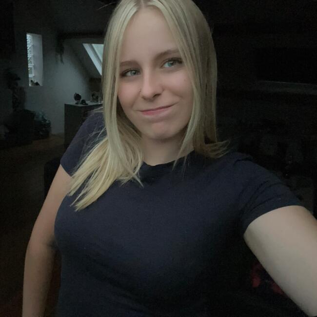 Babysitter in Geraardsbergen: Saphira