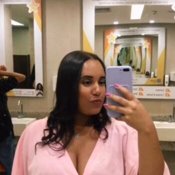 Babá em Queimados: Alessandra