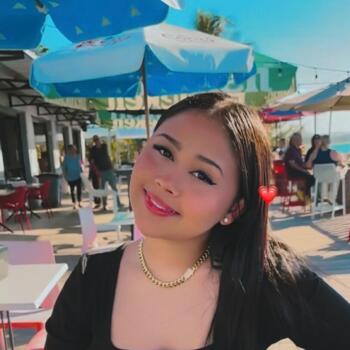 Niñera en Mayagüez: Jenyce