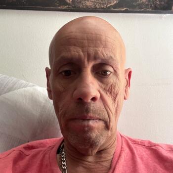 Trabajo para niñera en Valparaíso: trabajo de niñera Jean Pierre