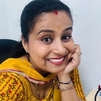 Nanny job in Delhi: babysitting job Aarti
