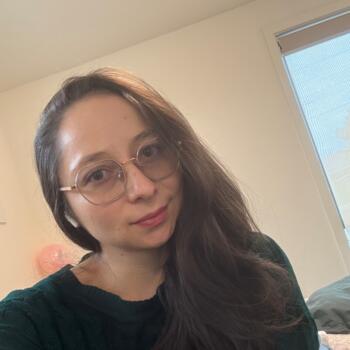 Babysitter in Melbourne: CINDY JULiETH
