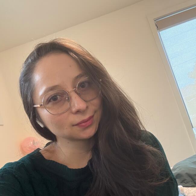 Babysitter in Melbourne: CINDY JULiETH