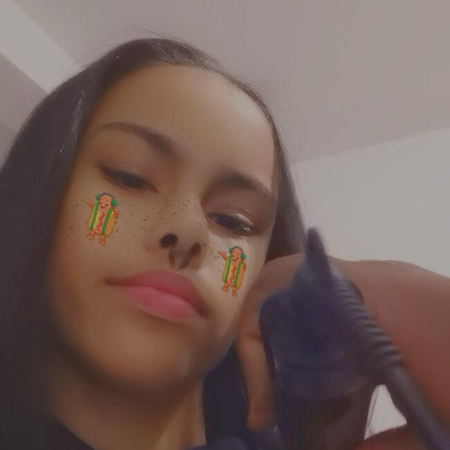 Babysitter in Saint-Louis: Kana