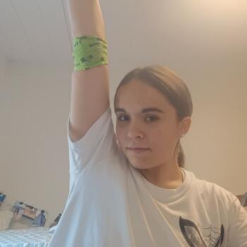 Babysitter in Fort Smith: Kit