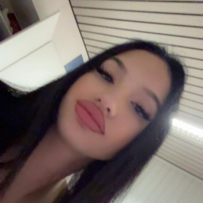 Babysitter in Evergem: ︎nina lanckacker