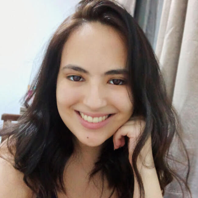 Babysitter in Uberaba: Letícia