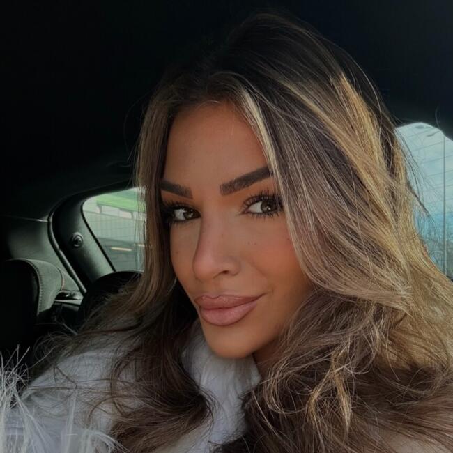 Babysitter in Aix-les-Bains: Laura