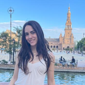 Babysitter in Marbella: Paula