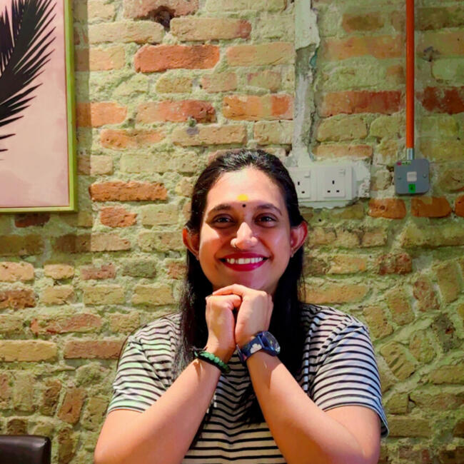 Babysitter in Kuala Lumpur: Harishini