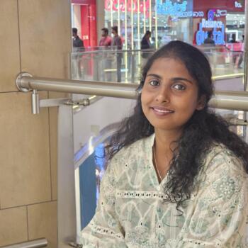 बंगलौर में बेबीसिटर: Jesty