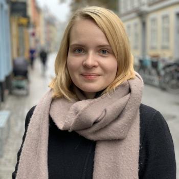 Babysitter Oulu: Roosa