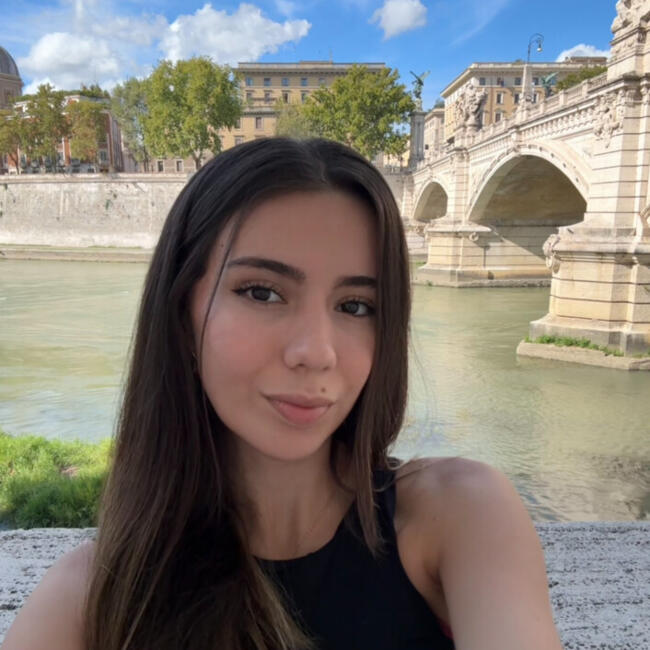 Baby-sitter in Montréal: Valerie