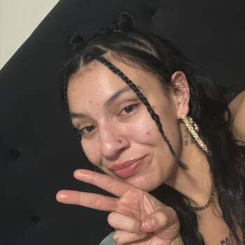 Parent Surrey: Lauryn