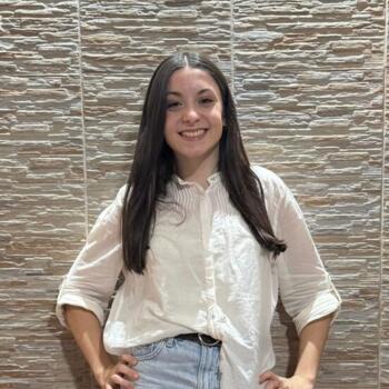 Babysitter in Montevideo: Valentina