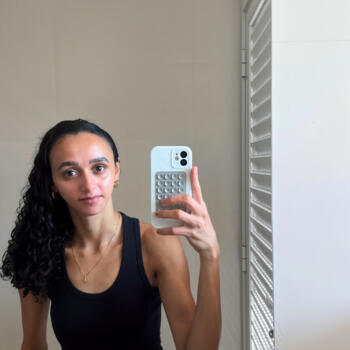 Babysitter Paulínia: Adélia