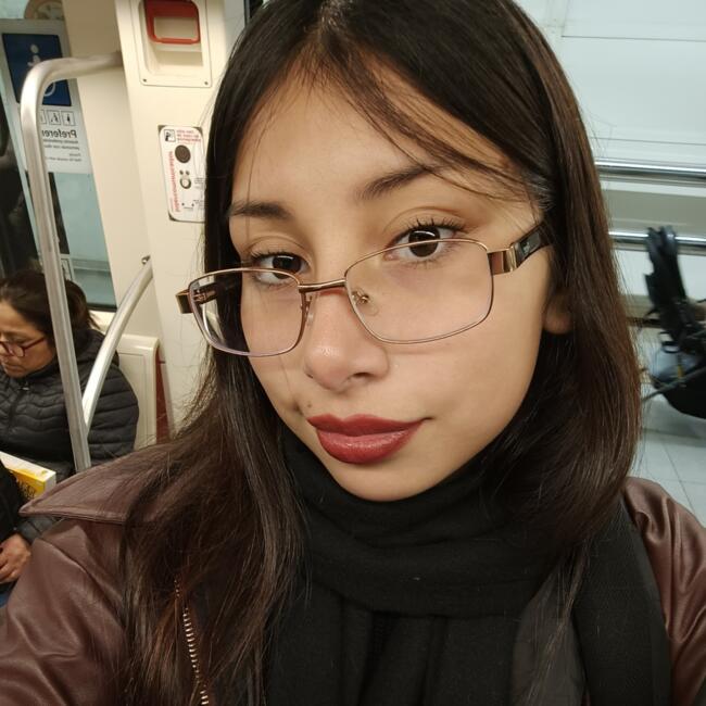 Babysitter in La Granja: Giordana Galvez