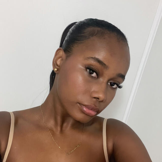 Babysitter in Caparica: Dilma