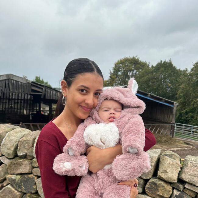 Babysitter in Perth: Mia