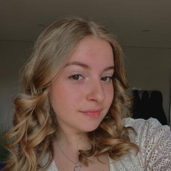 Babysitter in Amiens: Mady