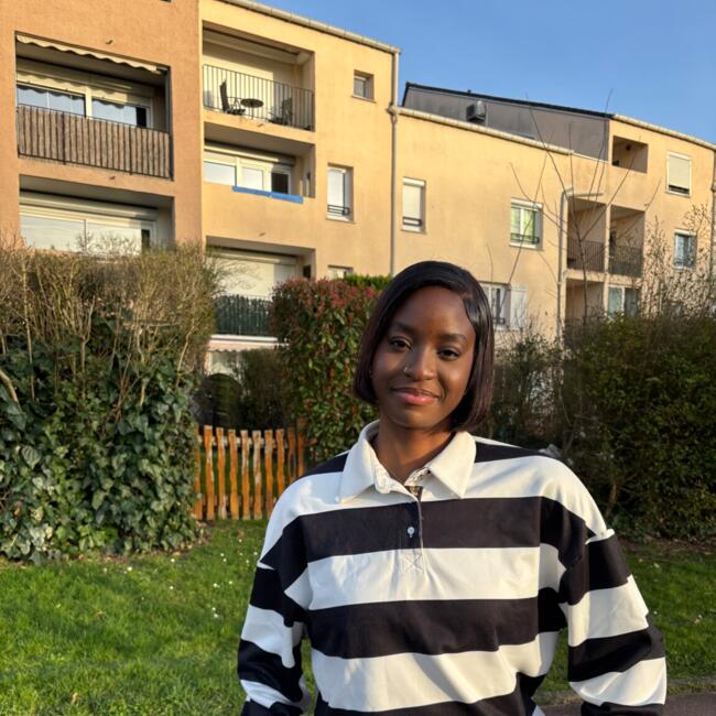 Babysitter in Moissy-Cramayel: Victoire