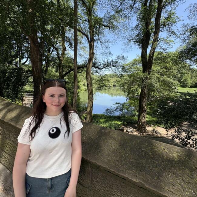 Babysitter in Galway: Eve