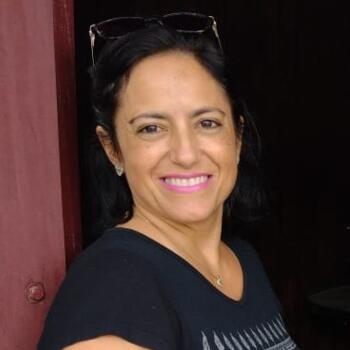 Babysitter Itapema: Sabrina