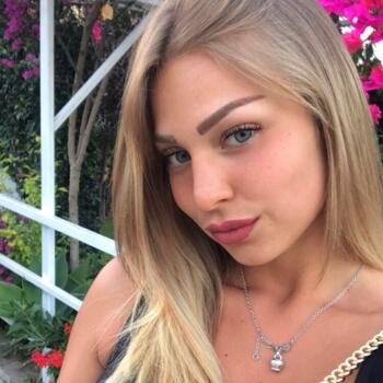 Babysitter a Napoli: Angela
