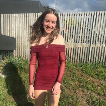 Babysitter Launceston: Grace