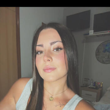 Babysitter in Granada: Aiinhooa