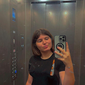 Babysitter in Le Havre: Phoebee